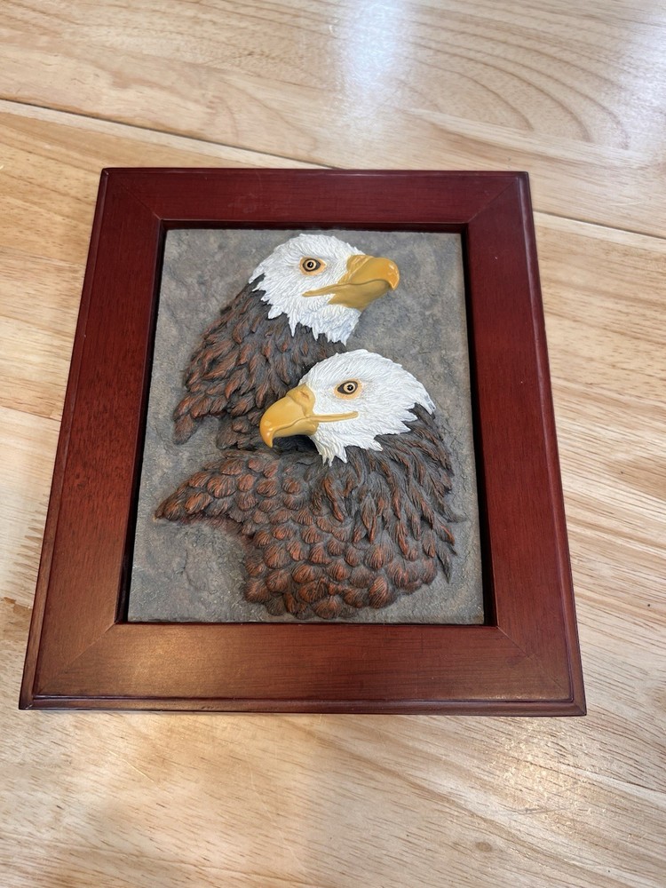 Framed 3D Bald Eagle Decorative Wall Plaque Wood Resin Animal Patriotic Art