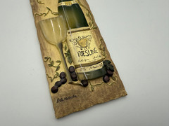 Vintage 2005 Kate McRostie 3-D Riesling Wine Wall Plaque 9 5/8”x 3 1/4”