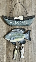 Wood Hanging “WELCOME” Fish Wall Sign Lake House Cabin Beach Decor