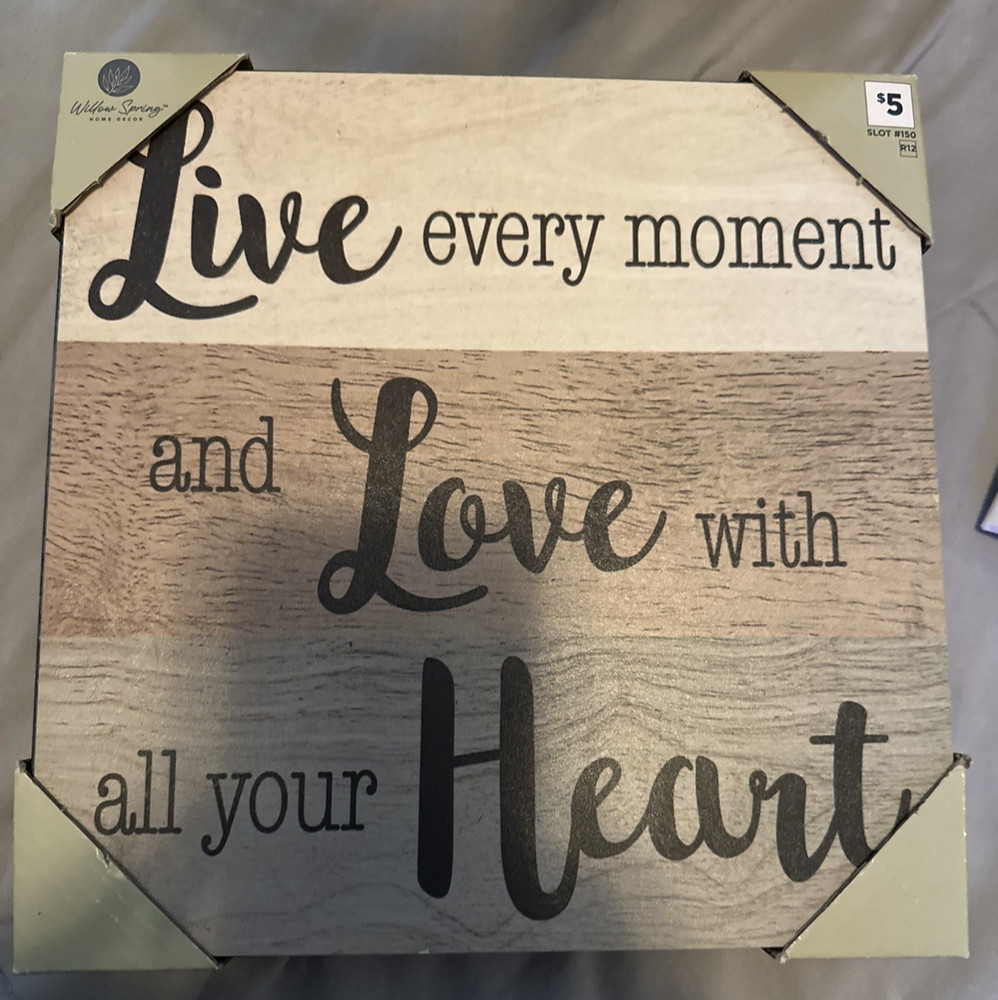 Live,love,heart- family rustic home Art Decor Wall Hanging