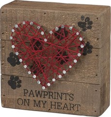 Distressed Wood Slat Pawprints Sign Hand Strung Heart Home Wall Desk Decor