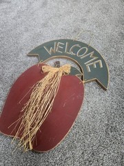 Vintage Apple Shape Welcome sign, Door Porch Hanger, Wall decor, Apple decor