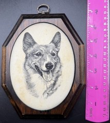 Vintage Pembroke Welsh Corgi Beaded Glass & Wood Wall Plaque 5×7” See Desc