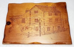 ’84 Wood Burnt Plaque Pyrography Burned Wall Art Folk Art Cabin Scene Vtg Signed