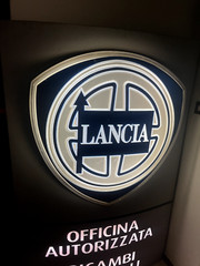 Luminous Lancia Totem Sign