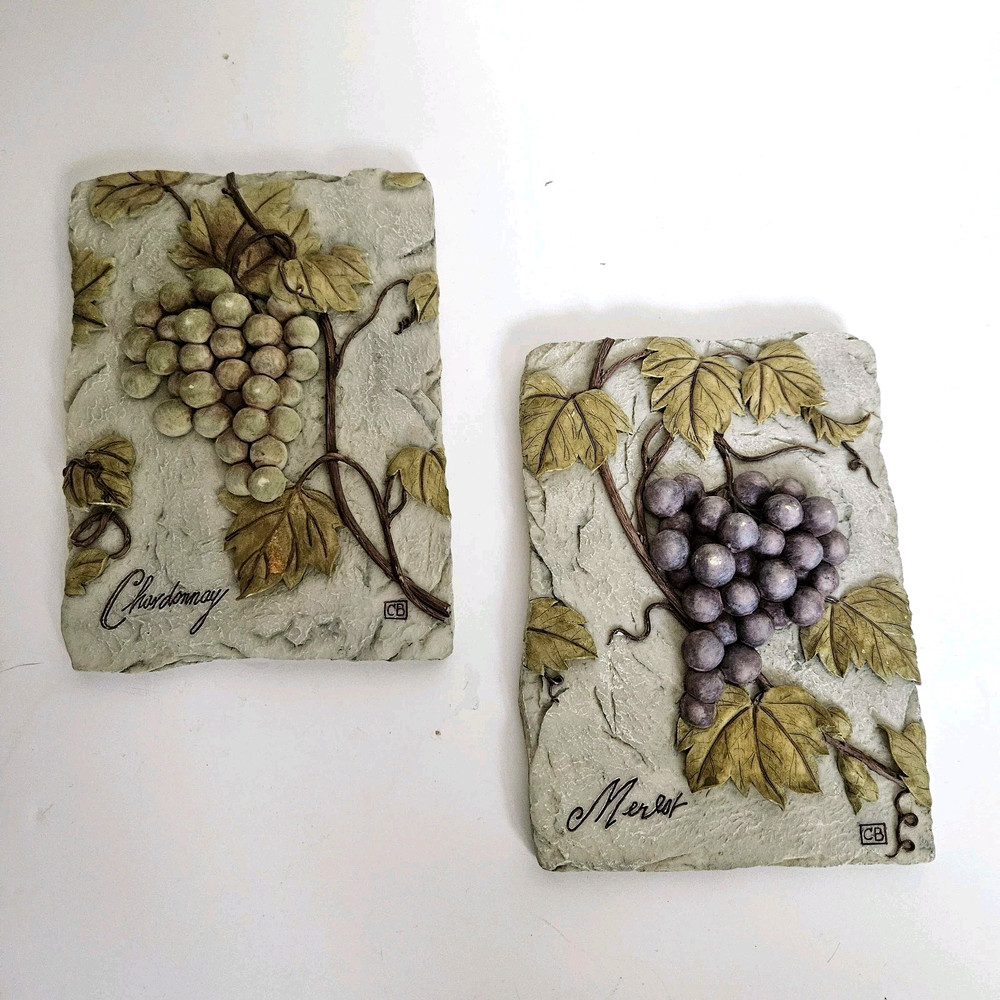 Vintage Set Of 2 Cheri Blum 3D Grapes Resin Wall Plaques 6 x 4.5″ Tuscan Decor