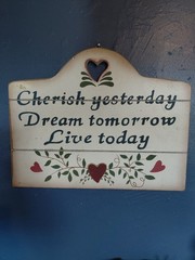 Vintage Wooden Wall Sign Cherish Yesterday Dream Tomorrow Live Today Heart 18″