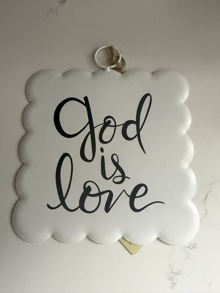 The Round Top Collection Mini White God is Love Scallop Print 6x6x1