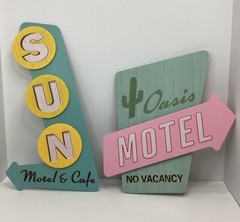 Target BULLSEYE PLAYGROUND su Oasis & Sun Motel Signs SUMMER WALL ART DECOR NEW