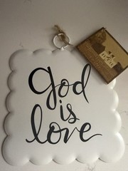 The Round Top Collection Mini White God is Love Scallop Print 6x6x1