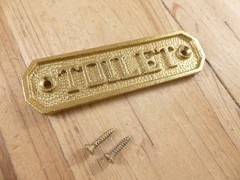 GOLD TOILET SIGN 4 1/2” X 1″ RESTROOM METAL PLAQUE DOOR BAR RESTAURANT SMALL