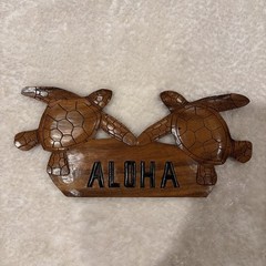 Wooden Hawaiian Aloha Tropical with Two Sea Turtles Wall Hanging Plaque 16.5”
