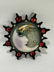 Whimsical Celestial Crescent Moon Face Wall Hanging 3” Green Red Shimmer