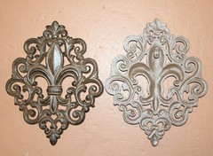 1-FLEUR DE LIS Wall Plaque,Frilly Plaques,Wall Hanging,Victorian Decor,F-10