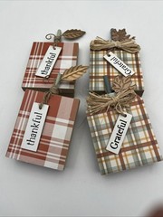 4 Pack Thankful & Grateful Wood Pumpkin Signs