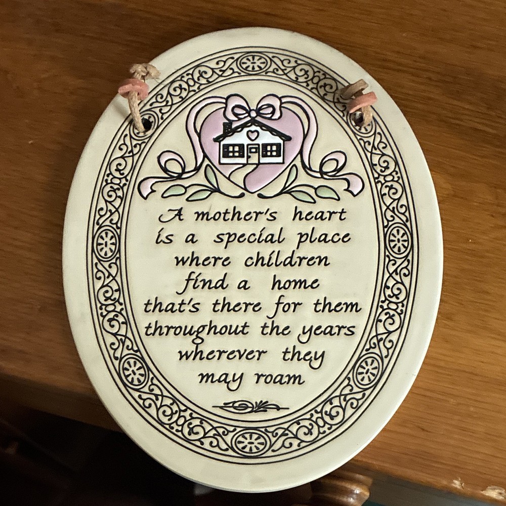 Hanging Oval Ceramic Mother Quote Plaque, Floral Nature, White Pink Black