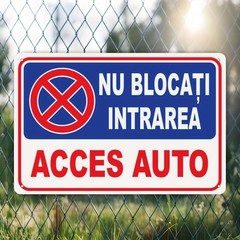 Tin Parking Sign 20*30Cm Reflective Do Not Block Entrance