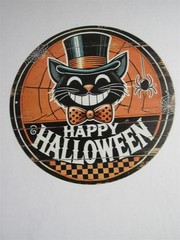 New 7 3/4″ Round Vintage Look Halloween W Grinning Black Cat Metal Sign