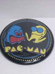 New Pac-Man Round Tin Metal Decor Wall Shelf Man Cave 6-3/4″ Diameter