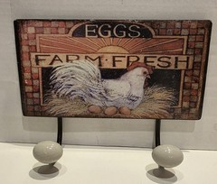 Vintage Style “Farm Fresh Eggs’ Wall Plaque w/Egg Shaped Integrated Hooks