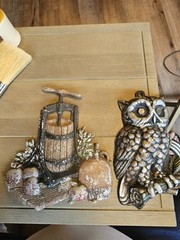 Vintage Metal Wall Hangings For The Farm House Style. Bring The Farm Look Inside