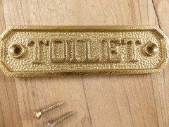 GOLD TOILET SIGN 4 1/2” X 1″ RESTROOM METAL PLAQUE DOOR BAR RESTAURANT SMALL