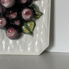 Vintage Ceramic Fruit Wall Decor 3D Plaque Grapes Plaque Japan Wine 7.5” X 5.5”