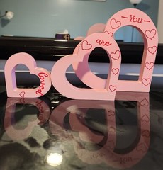 Valentine’s/Mother’s Day Sign Decoration- Hand painted Wooden hearts