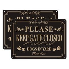 2 Pack Keep Gate Closed Dogs in Yard Metal Sign 7×10 Inch Rust Free Aluminum