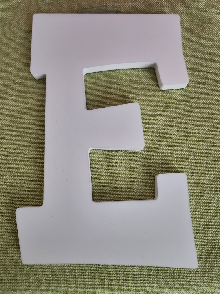 White Bubble Monogram Initial Letter “E” Wall Decor 8.75 in x 5.625 in