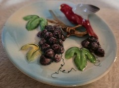 Napcp 3D Cardinal With Pears & Tanger With Grapes 5″ Round Wall Plaques