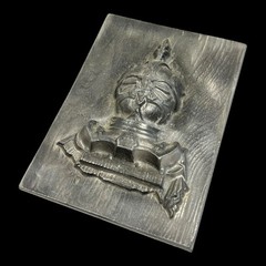 Knight In Armor 9¾”×7″ “3lbs 11oz” Pewter Silver-Tone Plaque Decor