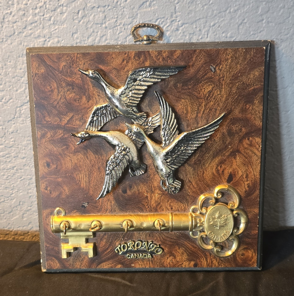 Vintage Wood & Metal Wall Hanging Plaque 3D Birds & Key Design Toronto Canada