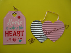HOME IS WHERE THE HEART IS wood sign 11 3/4″ x 7 3/4″ 2 Metal Hearts w/Arrow