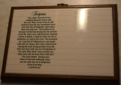VTG, ARTISTIC GIFTS “FOOTPRINTS in the SAND,” (6.50″ x 9.25″) Plaque, Pre-Owned