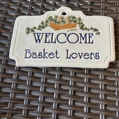 Longaberger Welcome Basket, Lovers Sign Designed By Carol C Berry ￼
