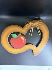 Vintage 1992 Tender Heart Treasures Heart/Apple Wall Decor Picture Wooden VGC