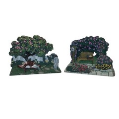 Decorative Garden-Themed Resin Wall Art, Set Of 2, Detailed Floral Animal Scene