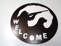METAL HUNTER’S WELCOME SILHOUETTE WALL HANGING 12″