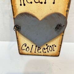 Vintage Handcrafted Folk Art Heart Collector Wall Plaque Painted Woodl 5.25×3.5″