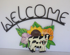 Cow Welcome Welded Painted Metal Hanging Rustic Plaque Farmhouse Décor 18 1/2″