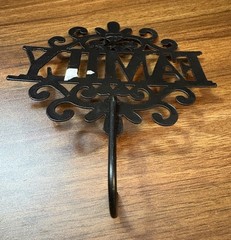 Wall DECOR Word FAMILY Black Metal Hanger ART Script PRIMITIVE Scrollwork