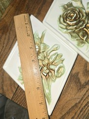 Vtg Ardco Ceramic Wall Plaques 3D FLORAL White Gold Label Diamond Rose Daffodils