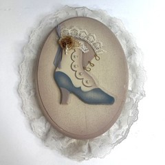 Victorian Oval Wooden Frame Lace Trim Regency Boot Shabby Chic Cottage Core