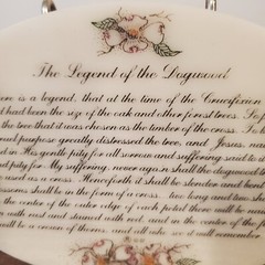 Vtg The Tennessee Mint “The Legend Of The Dogwood” Plaque with Stand 1980s