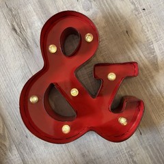& And Marquee Battery Light Up Metal Wall Hanging Decoration 9″ Red Sign Decor