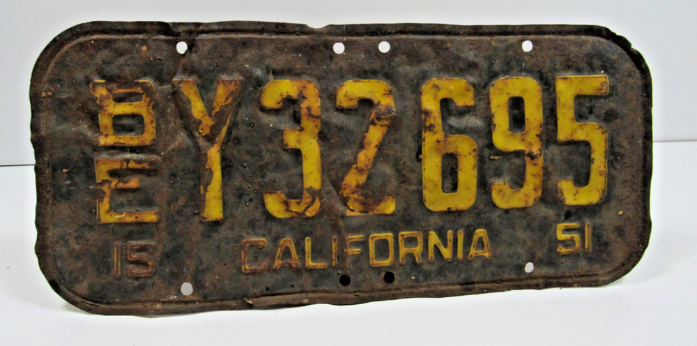 1951 California License Plate BE Y32695 Black Yellow Round Edge #FQA-3