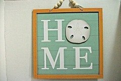 Wooden Wall Hanging for Beach House Ocean Life Decor Hanging Plaque NWT