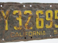 1951 California License Plate BE Y32695 Black Yellow Round Edge #FQA-3