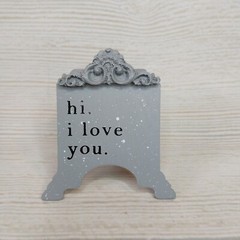 New! “Hi. I Love You.” Frame Wood Sign Easel Tier Tray Decor Valentine’s Gray